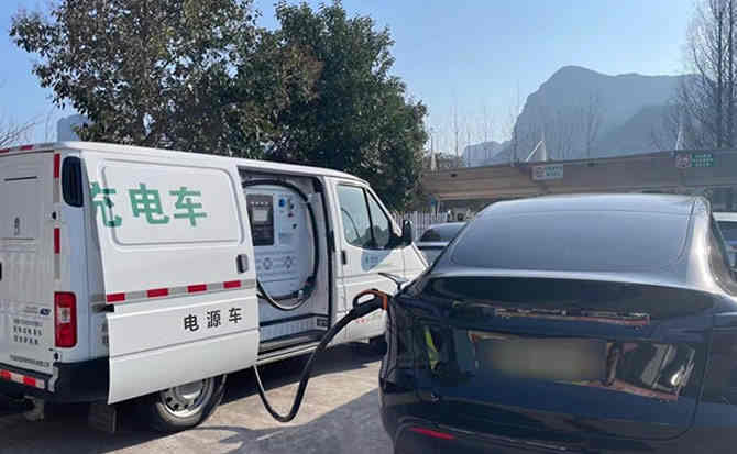 定边汽车搭电
