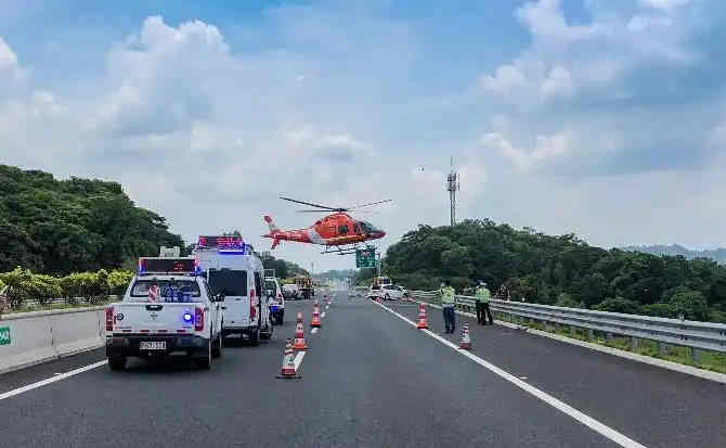 定边高速公路汽车救援案例